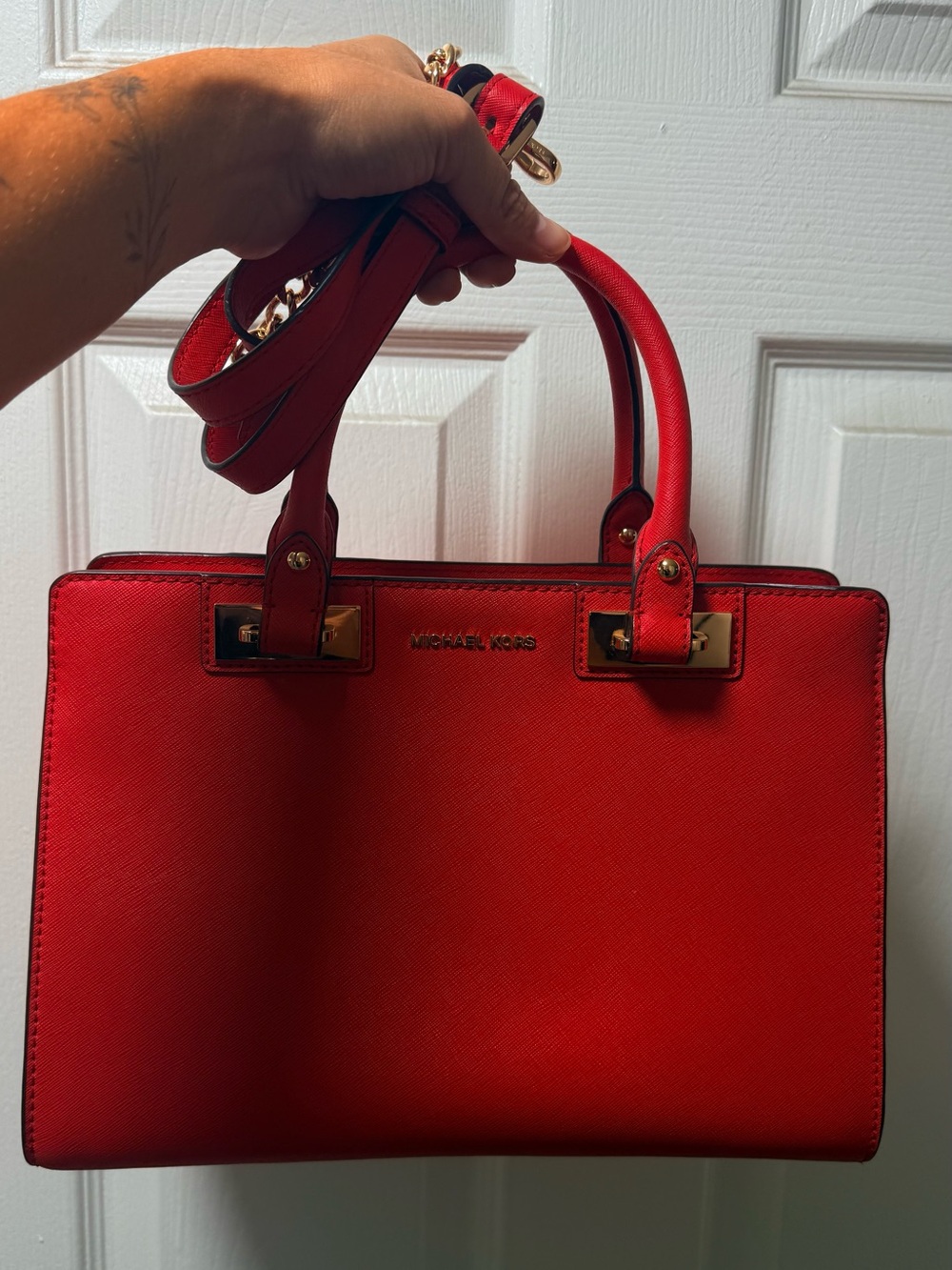 Michael Kors Red Structured Saffiano Satchel with Gold Hardware - Picture 2 of 4